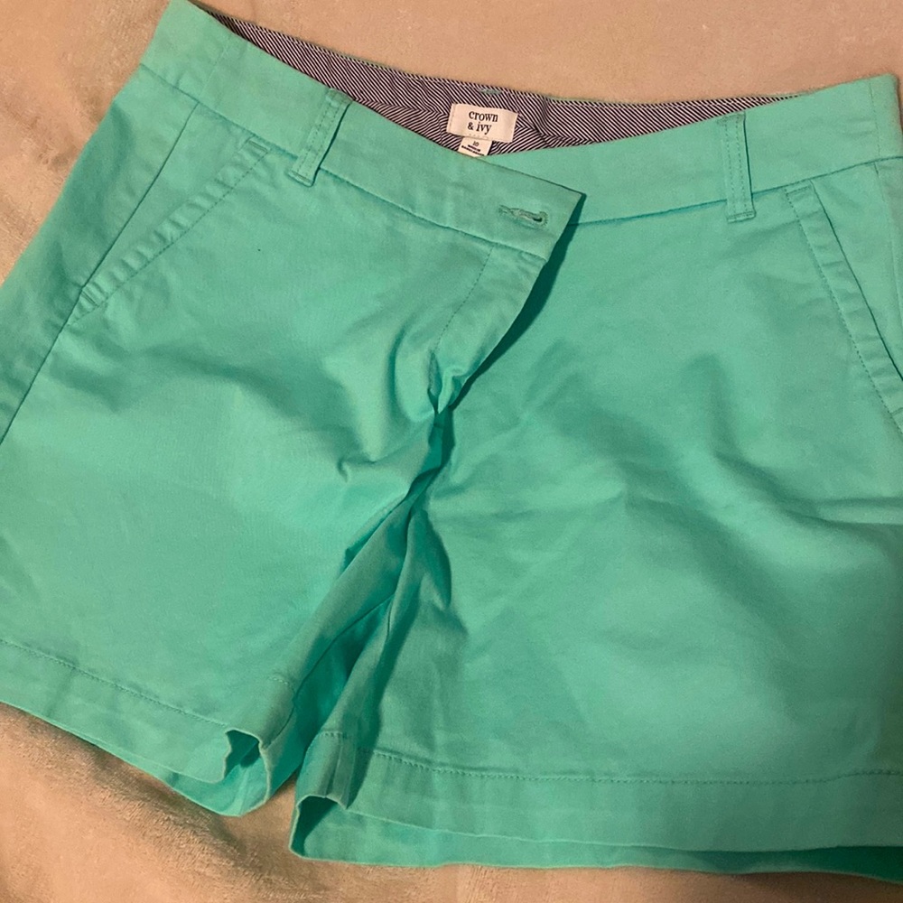 Crown & ivy shorts, size 10